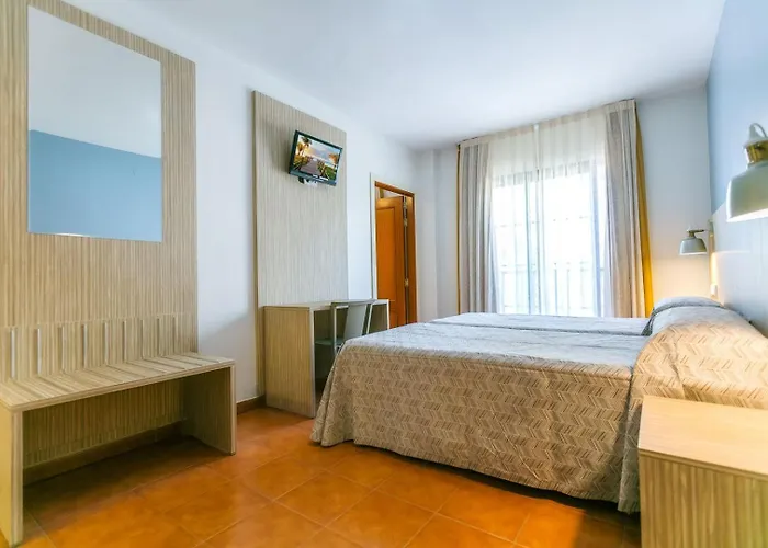 Galicia 2* Fuengirola