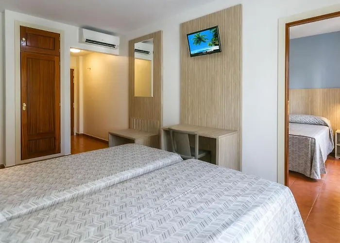 Galicia 2* 푸엔히롤라